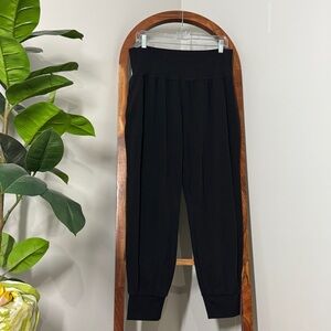 Athleta LARGE Black Cruise Jogger Pants in Powervita